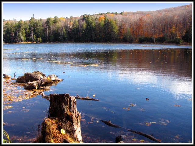 Lago en Canadá